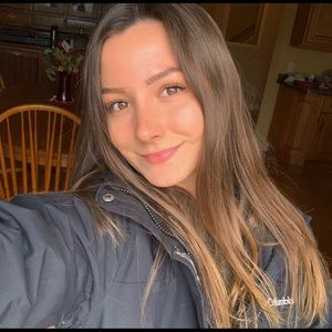 Meet your Posher, Carly